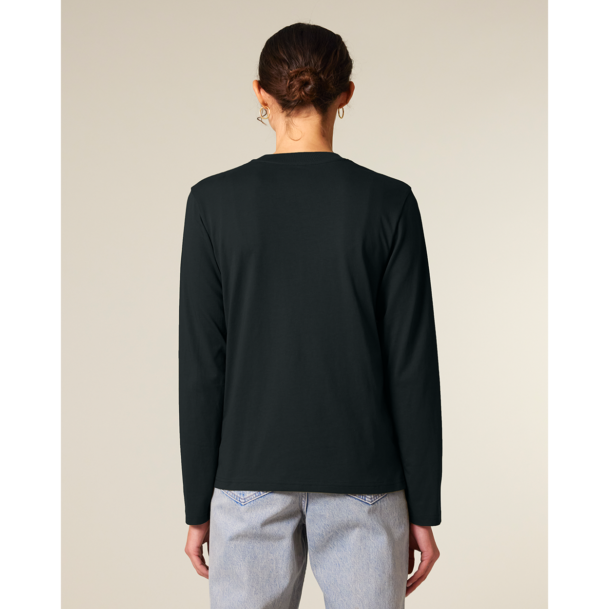 Unisex-Basic-Longsleeve-YTWOO-100-Bio-Baumwolle-Eco-Fair-Produziert-Nachhaltig-SCHWARZ-STUDIO-BACK
