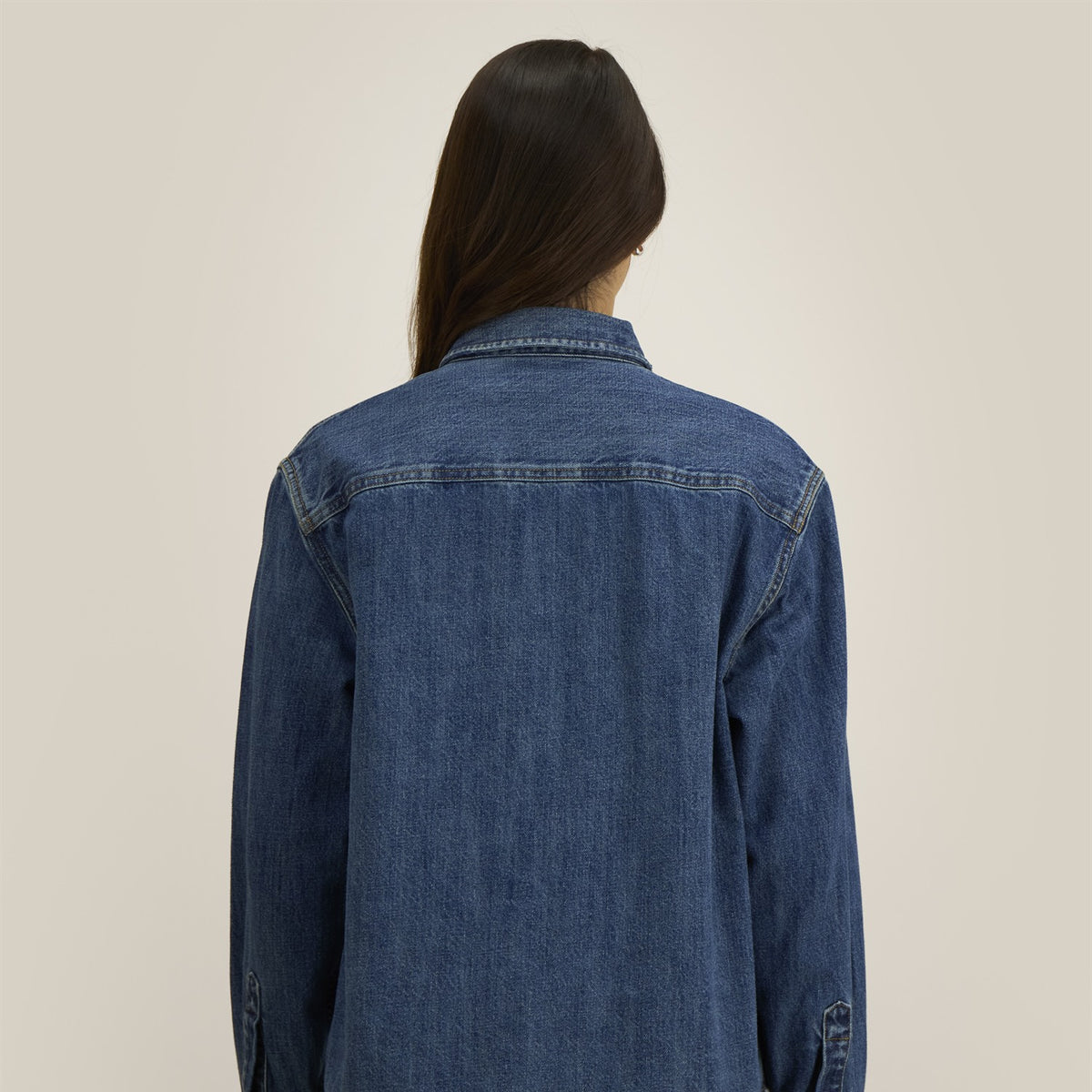 Denim Overshirt Mid Wash – Rückansicht, Damen