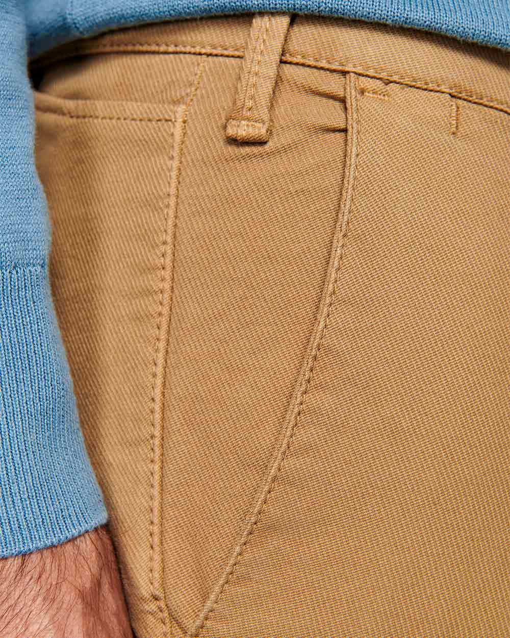 herren-bio-chinohose-camel_08