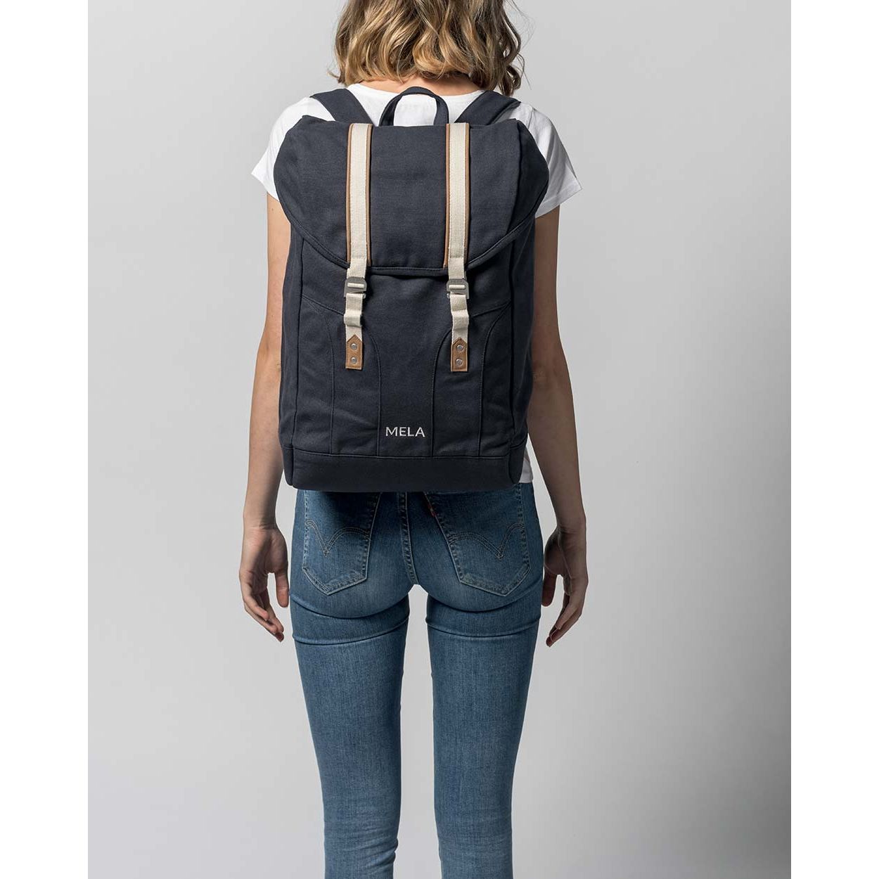 melawear-rucksack-melaV-fairtrade-bio-baumwolle_navy_11