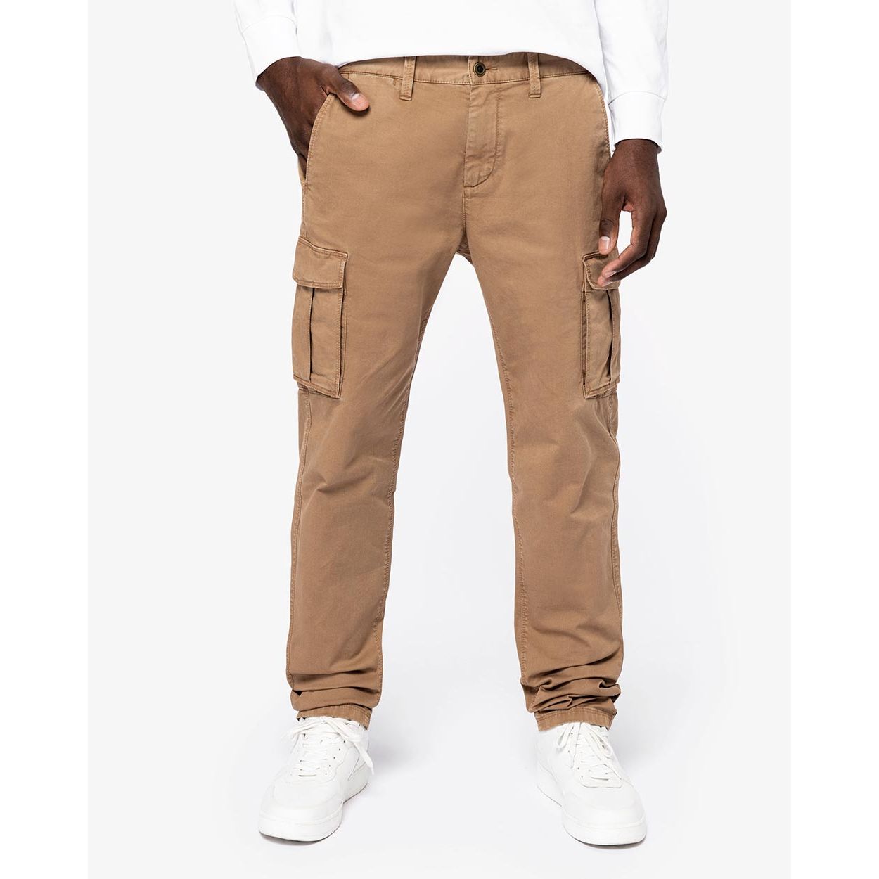 nachhaltige-cargohose-herren-beige_02