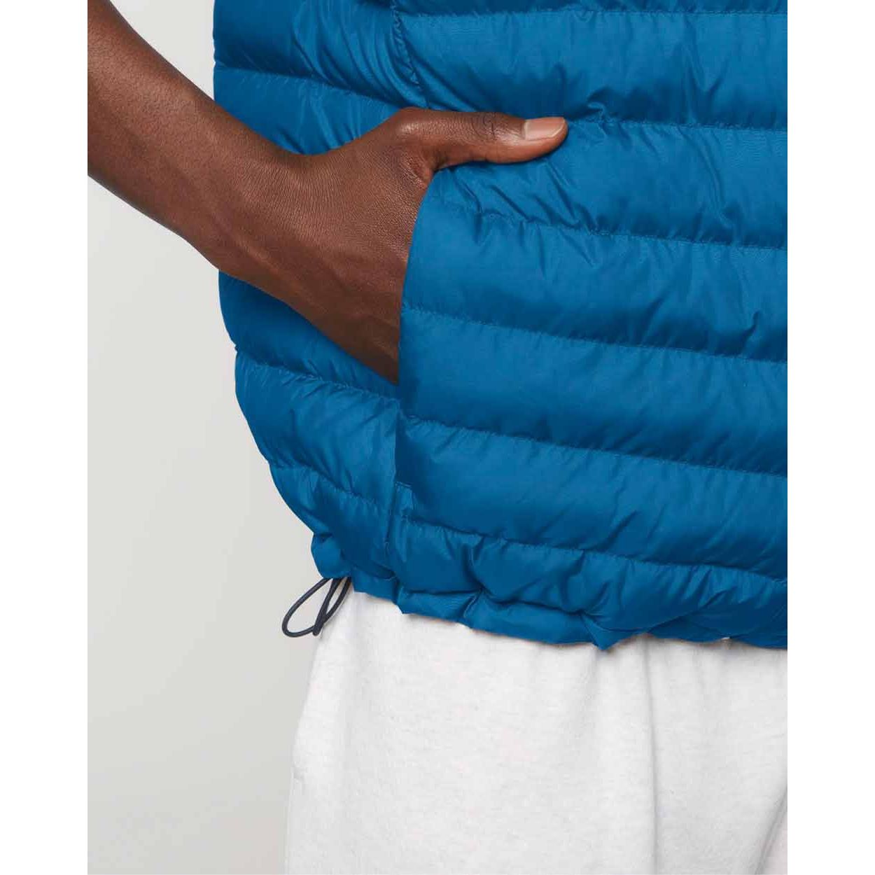nachhaltige-herrenweste-recycelt_royal_blue_04