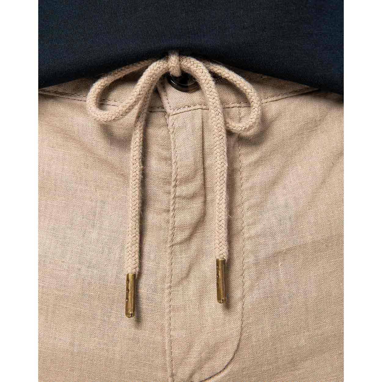 nachhaltige-leichte-chinohose-herren-beige_01