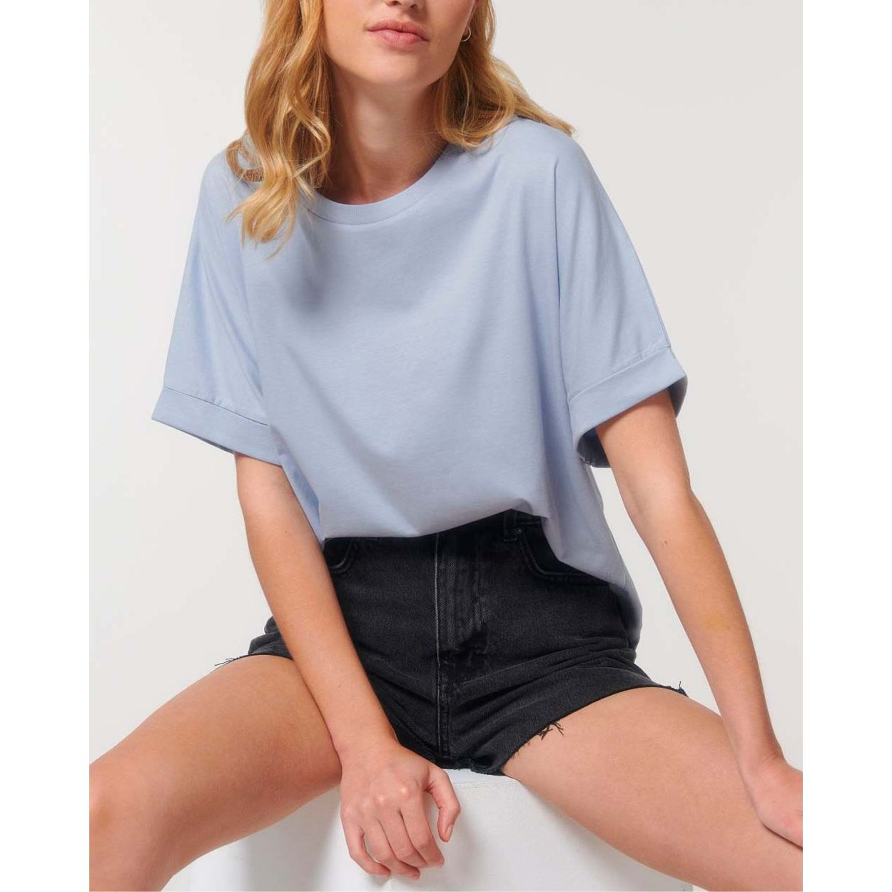 oversized-bio-t-shirt-damen-nachhaltige-mode_serene_blue_01