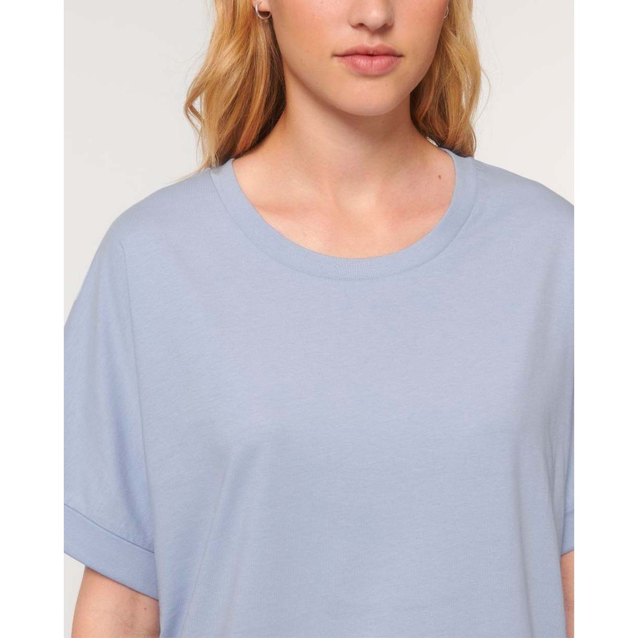 oversized-bio-t-shirt-damen-nachhaltige-mode_serene_blue_04