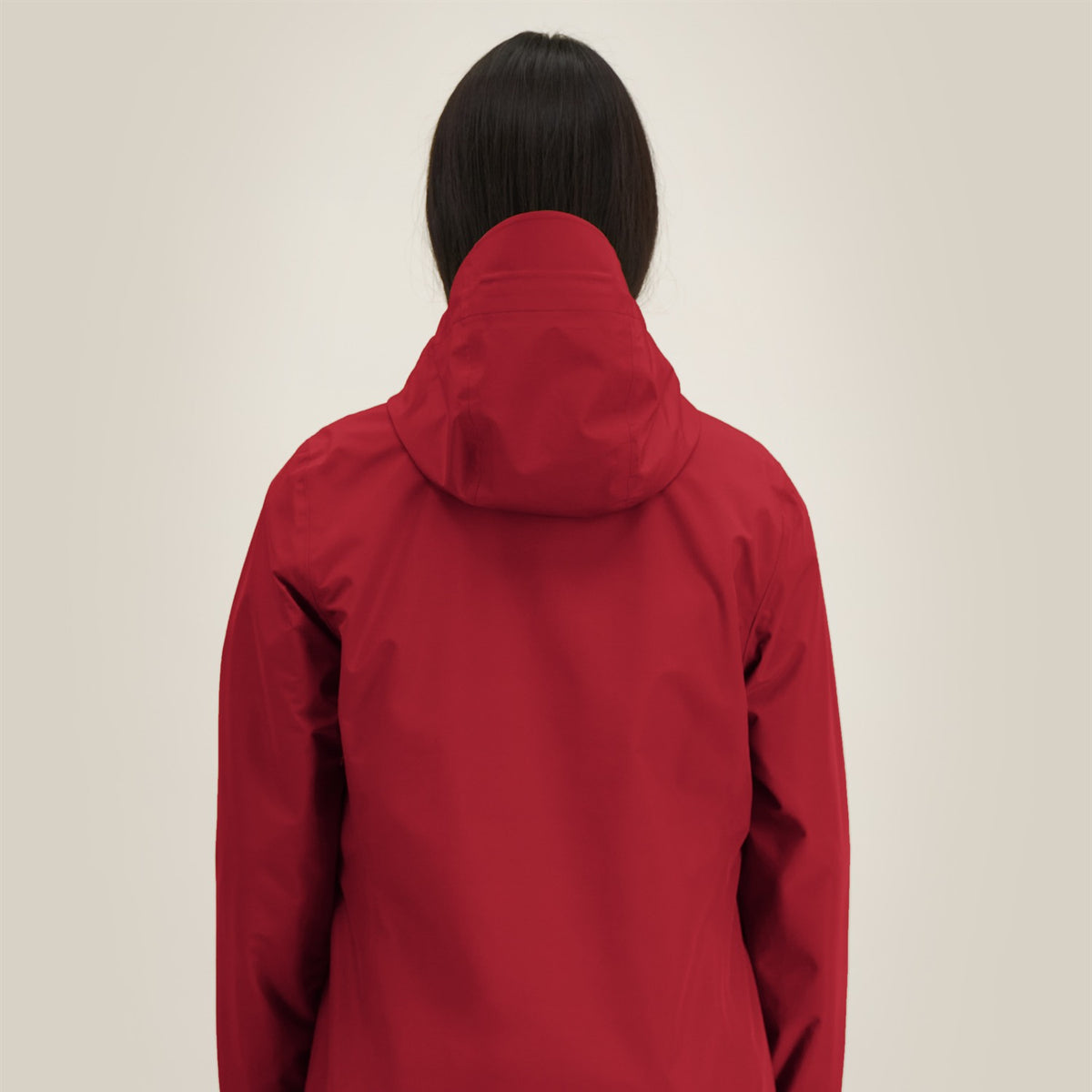 Damen Regenjacke Rot, Rückansicht mit längerem Rückenschnitt