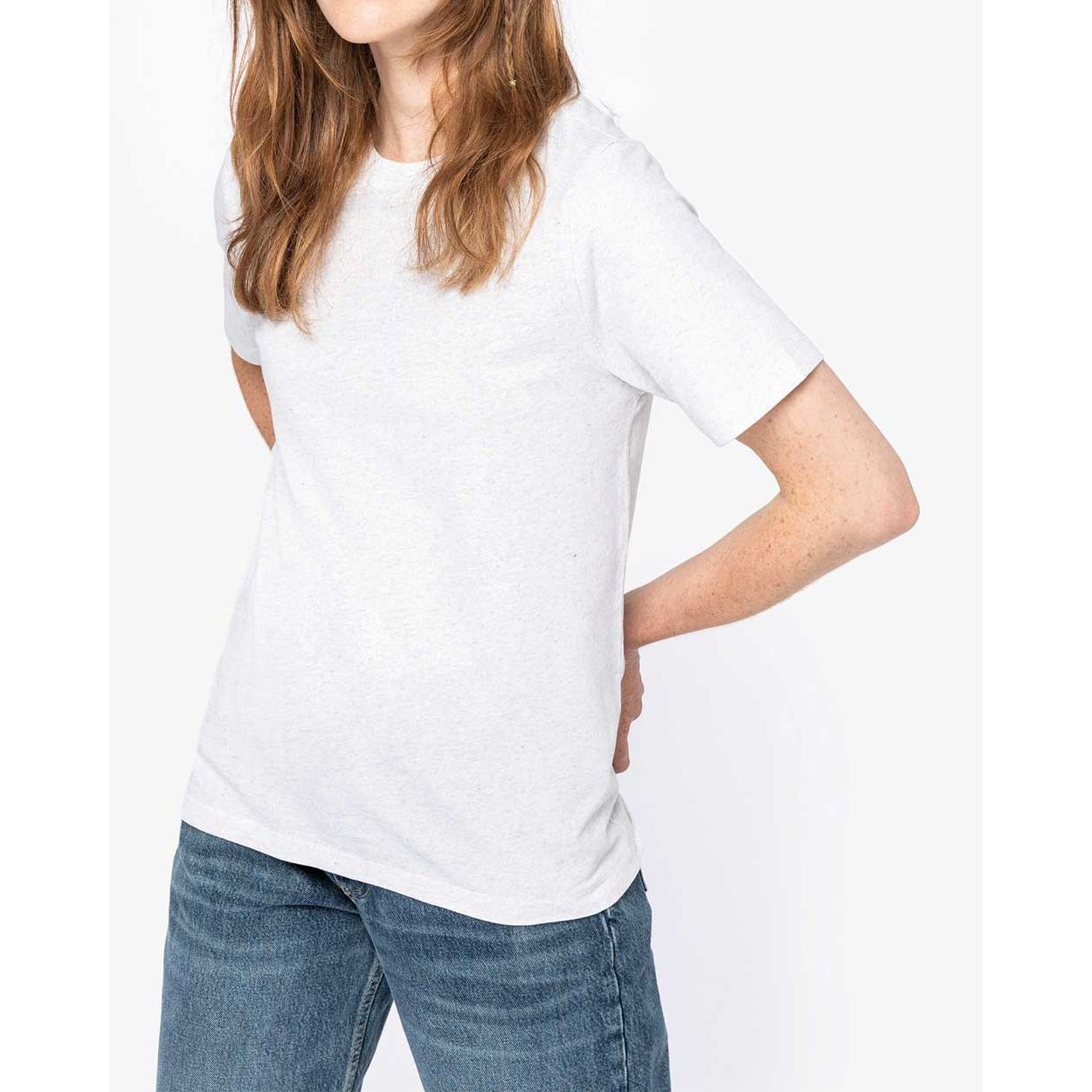 unisex-t-shirt-recycelt-weiss_02